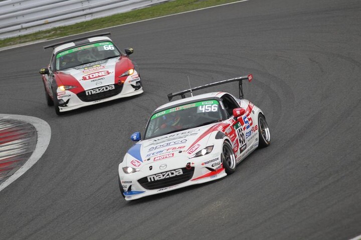 ST-5クラス優勝は456号車・odula Start5 Roadster