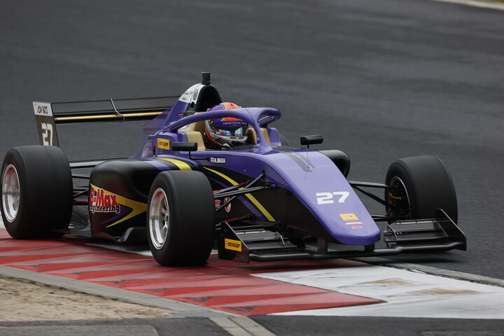 マスタークラス決勝3位は今田信宏（B-­MAX ENGINEERING FRJ）