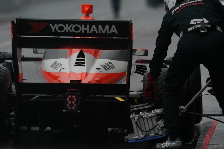 フリー走行1回目: 塚越広大（ThreeBond SF19）