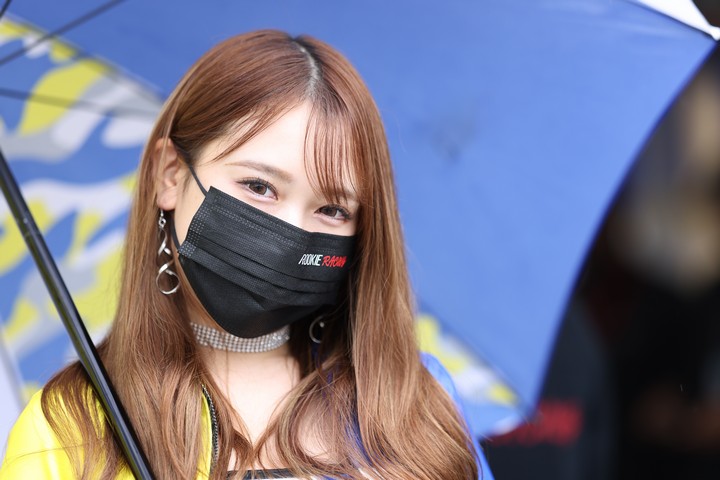 ピットビューイング: レースクイーン