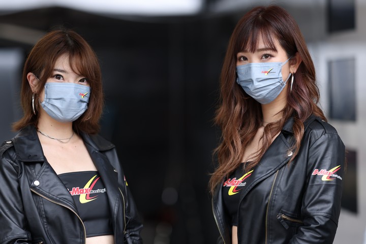 ピットビューイング: レースクイーン