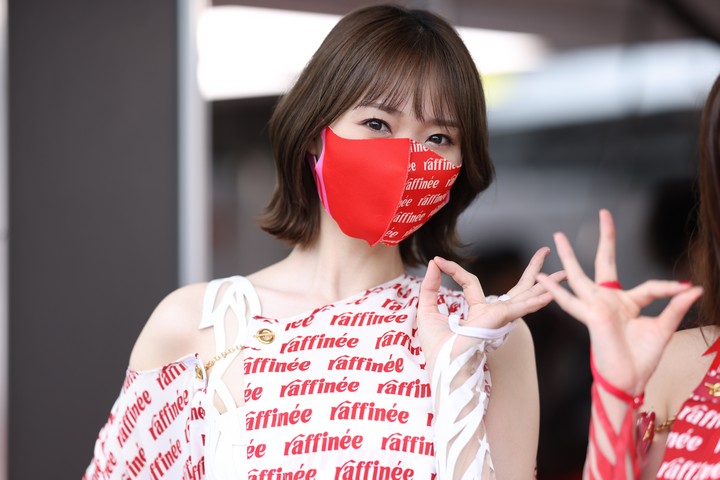 ピットビューイング: レースクイーン