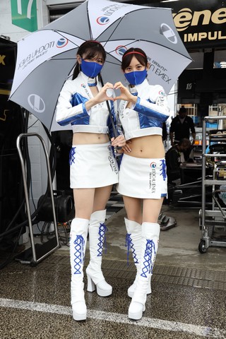 ピットビューイング: レースクイーン