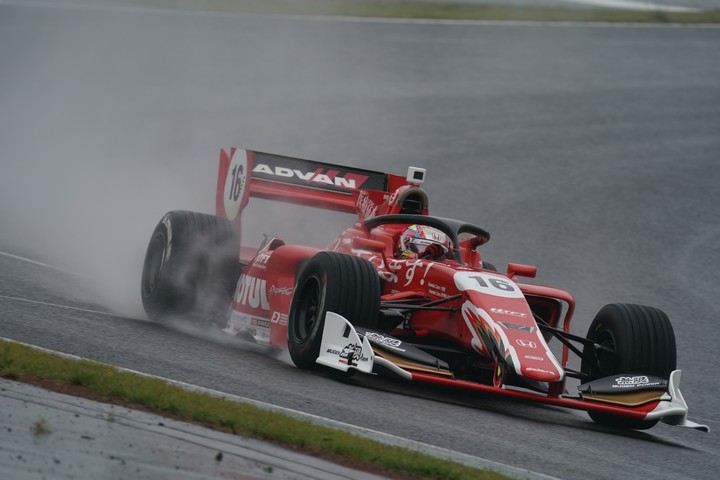 公式予選: 野尻智紀（TEAM MUGEN SF19）