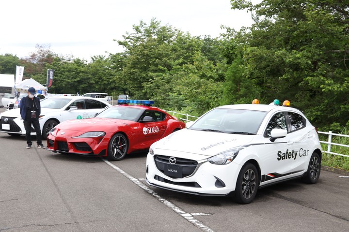 働くクルマ展: セーフティーカー