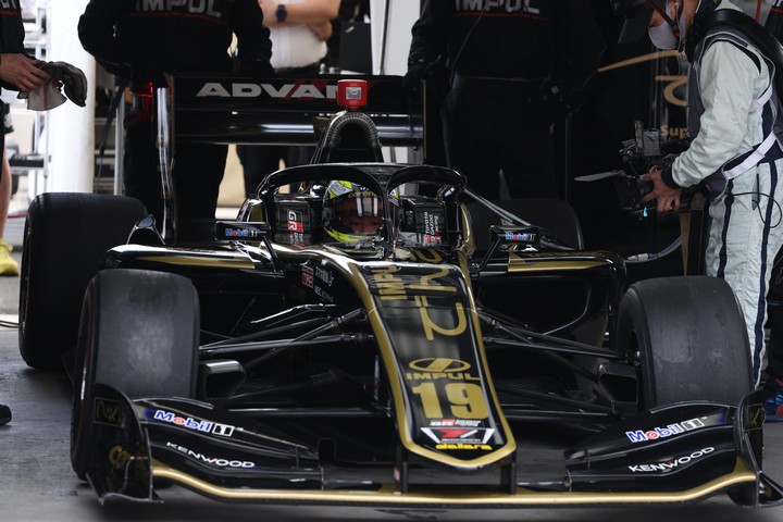 スタート進行: 関口雄飛（carenex TEAM IMPUL）