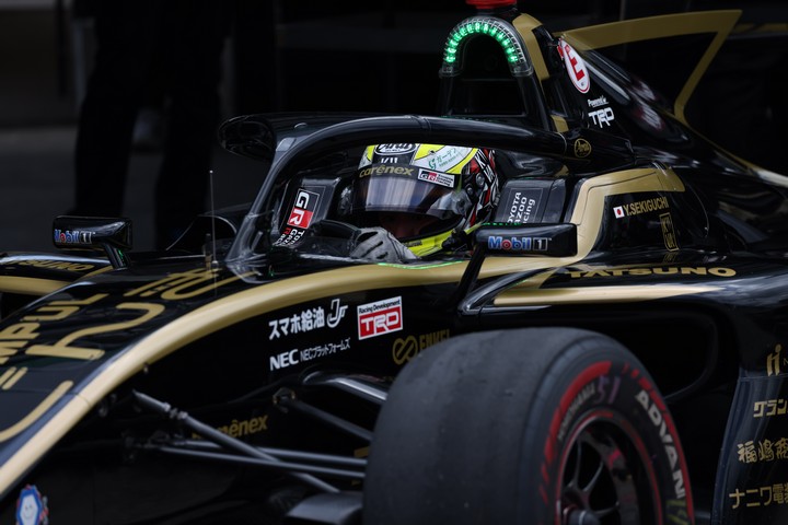 スタート進行: 関口雄飛（carenex TEAM IMPUL）