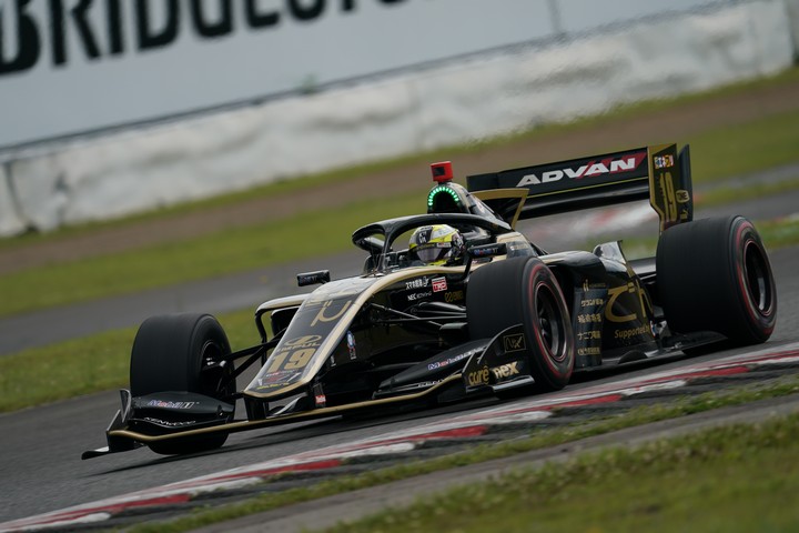 決勝レース: 関口雄飛（carenex TEAM IMPUL SF19）