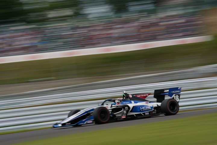 決勝レース: 国本雄資（KCMG Elyse SF19）