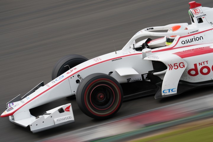 決勝レース: 福住仁嶺（DOCOMO DANDELION M5S SF19）