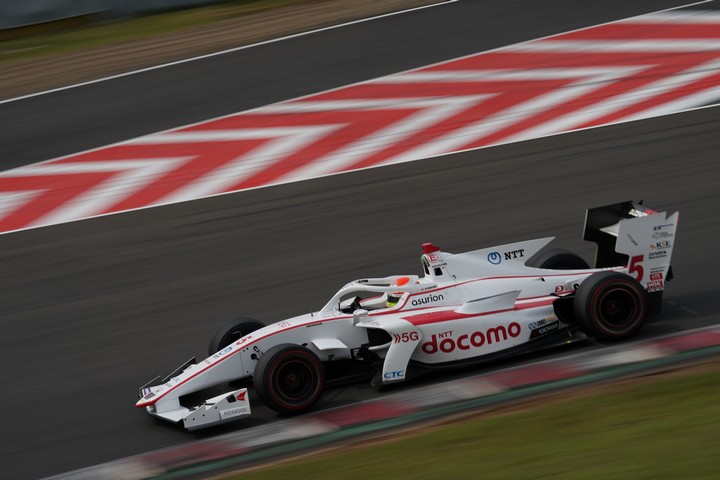 決勝レース: 福住仁嶺（DOCOMO DANDELION M5S SF19）