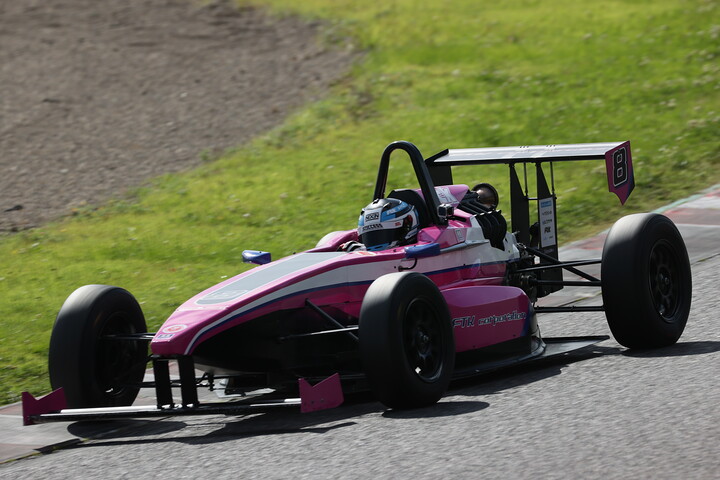 ポールポジションは岡本大地（FTK・レヴレーシングガレージ）