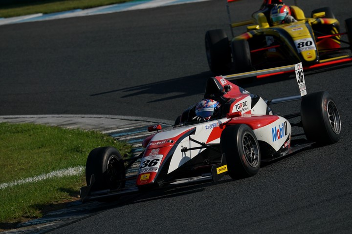 決勝3位は荒川麟（TGR-DC RSトムススピリットF4）