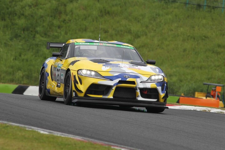 ST-Qクラスの蒲生尚弥／豊田大輔／山下健太／小倉康宏組（28号車・ORC ROOKIE Racing GR SUPRA）