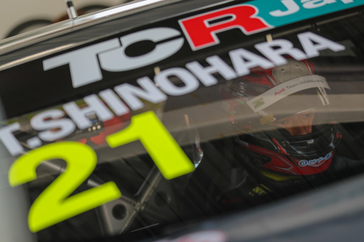 予選2位の篠原拓朗（Audi Team Hitotsuyama）