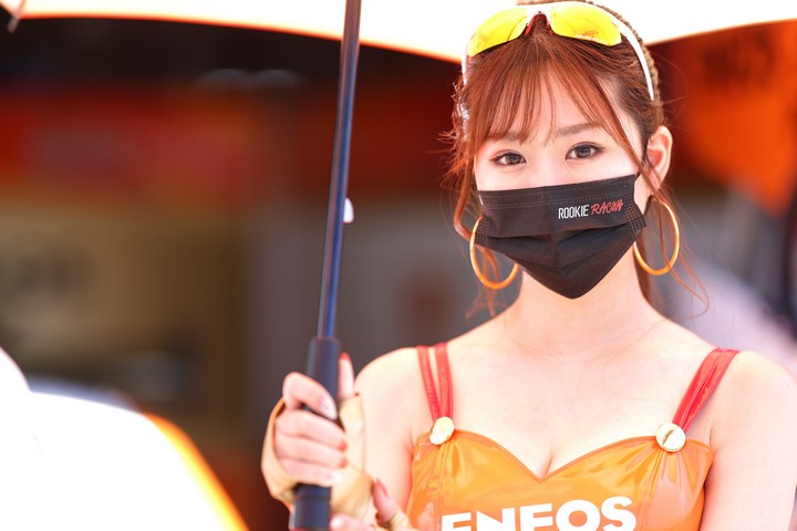 ドライバーアピアランス: レースクイーン