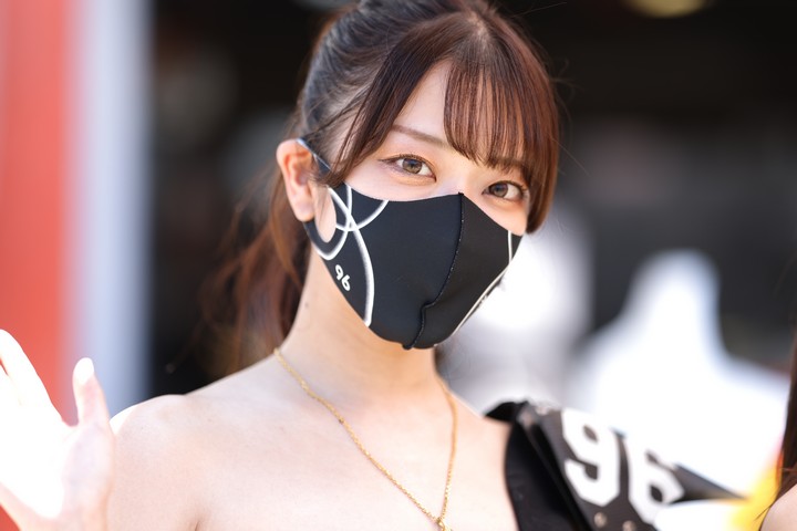 ドライバーアピアランス: レースクイーン