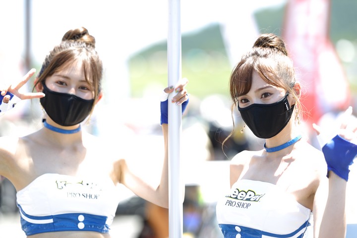 スタート進行: レースクイーン