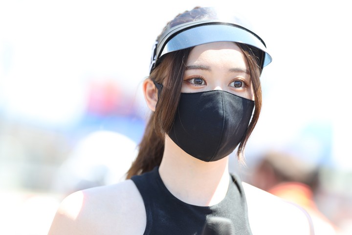 スタート進行: レースクイーン