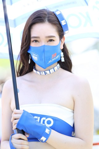 スタート進行: レースクイーン