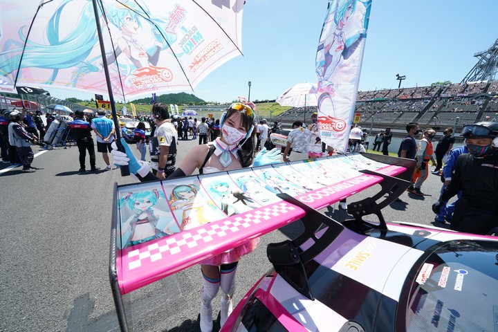 スタート進行: グッドスマイル初音ミクAMG