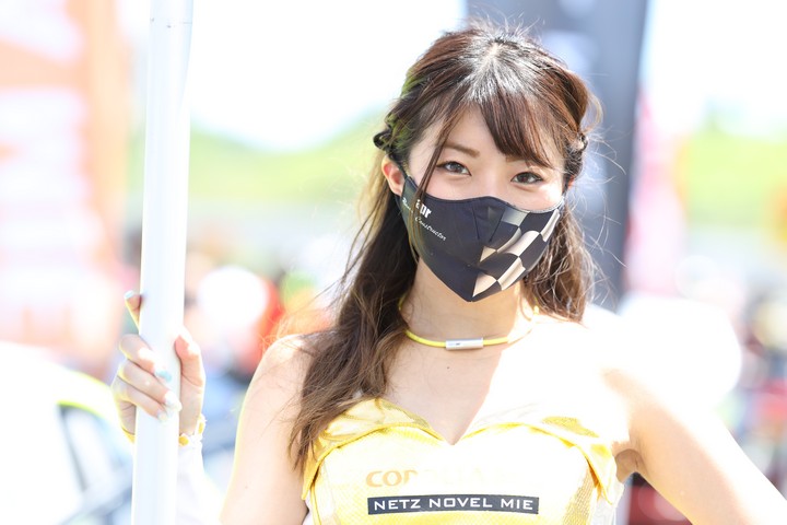 スタート進行: レースクイーン