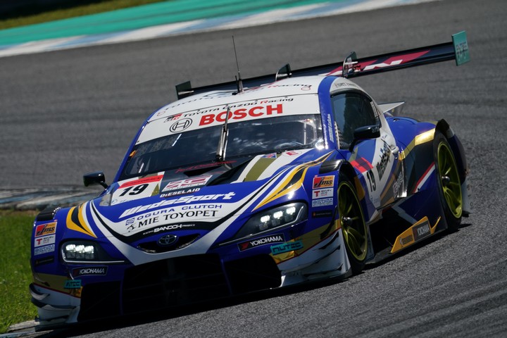 決勝レース: 国本雄資／宮田莉朋組（WedsSport ADVAN GR Supra）