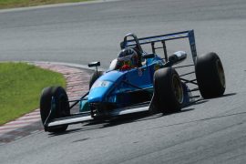 予選5位は川原悠生（ファーストガレージ＆Sウインズ）