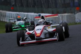 総合2位、シーケンシャルクラス優勝の石川賢志(HMRハンマーR☆ハヤテ)