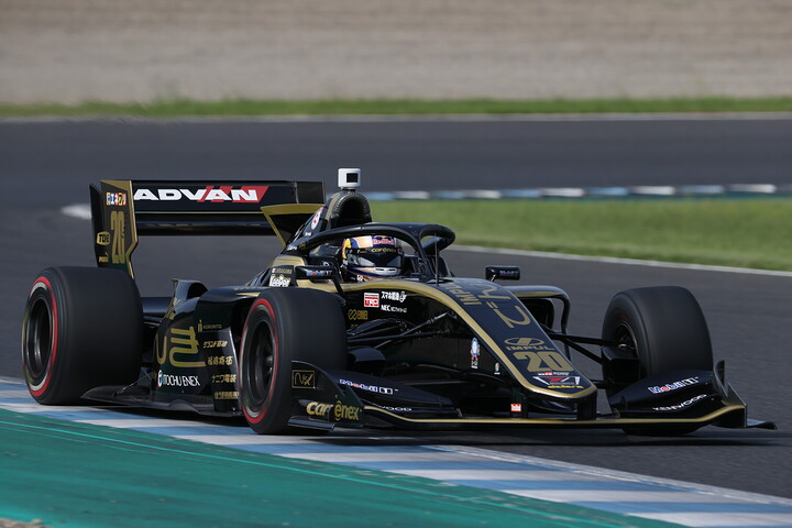 フリー走行1回目: 6位は平川亮（carenex TEAM IMPUL）