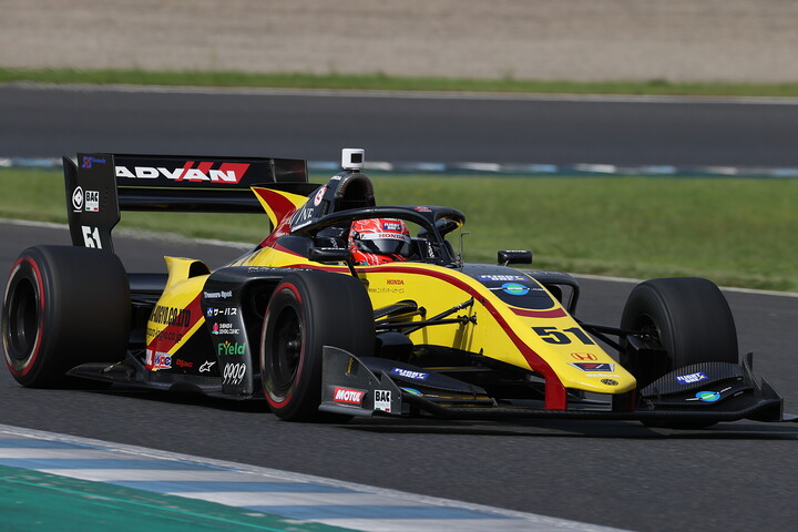 フリー走行1回目: 5位は松下信治（B-MAX RACING TEAM）