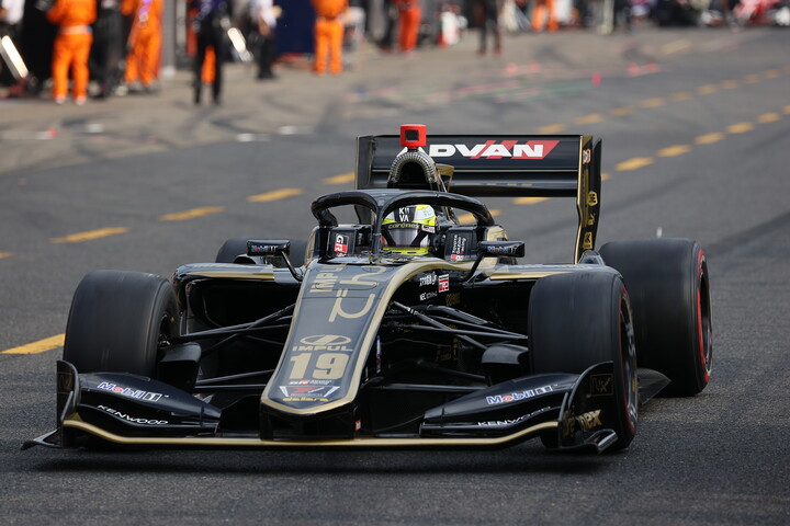 予選2位は関口雄飛（carenex TEAM IMPUL）