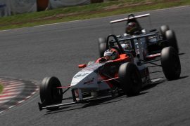 決勝2位は安田航(Fガレージ&SウインズSII)
