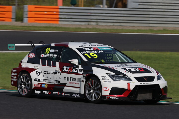 ポールポジションはヒロボン（バースレーシングプロジェクト【BRP】）