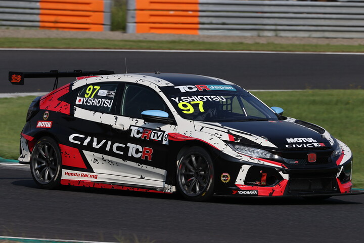 予選2位は塩津佑介（DOME RACING）