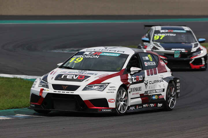 ヒロボンと塩津佑介のトップ争い