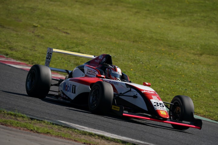 決勝2位は野中誠太（TGR-DC RSトムススピリットF4）