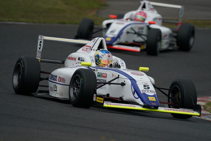 優勝は小出峻（HFDP/SRS/コチラレーシング）