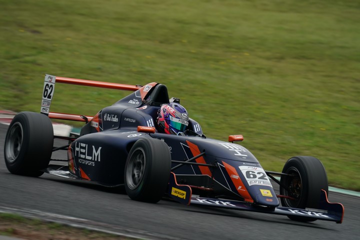 第8戦予選5位、第9戦予選3位の松澤亮佑（HELM MOTORSPORTS F110）