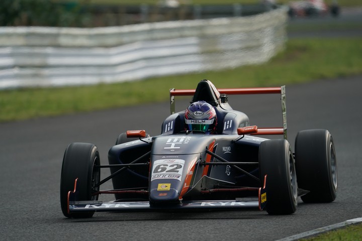 決勝4位は松澤亮佑（HELM MOTORSPORTS F110）
