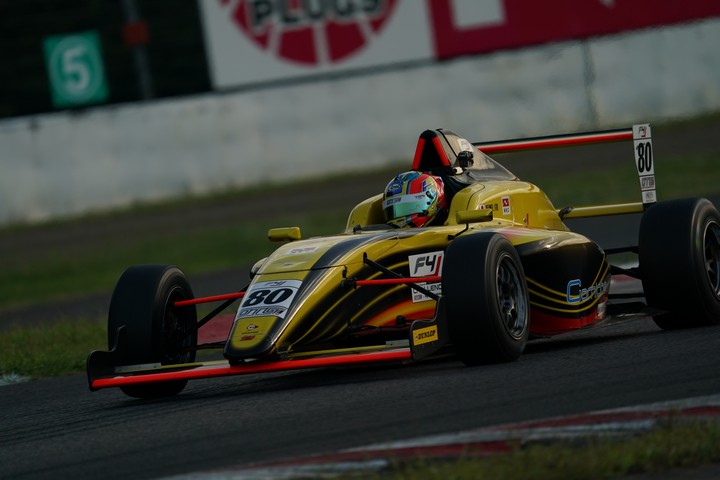 決勝2位は伊東黎明（OTG DL F4CHALLENGE）