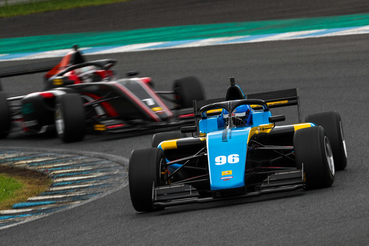 マスタークラス決勝3位はTAKUMI（B-­MAX ENGINEERING FRJ）