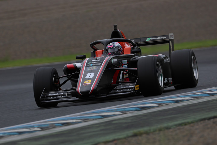 決勝3位は三浦愛（F111/3）