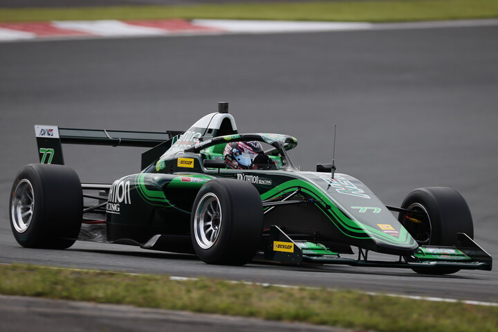 第7戦、第9戦とも予選5位の澤龍之介（D'station F111/3）