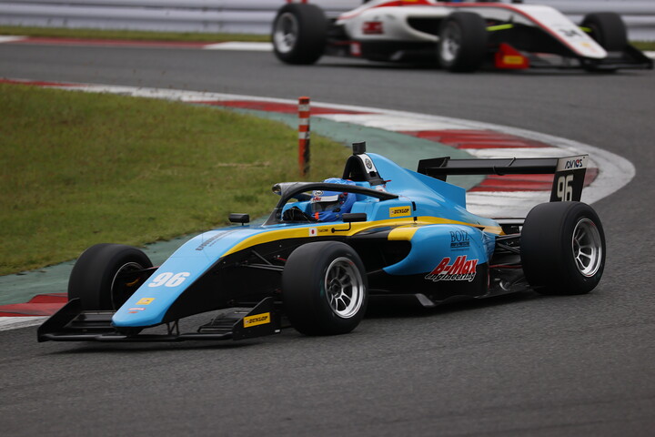 マスタークラス決勝2位はTAKUMI（B-­MAX ENGINEERING FRJ）