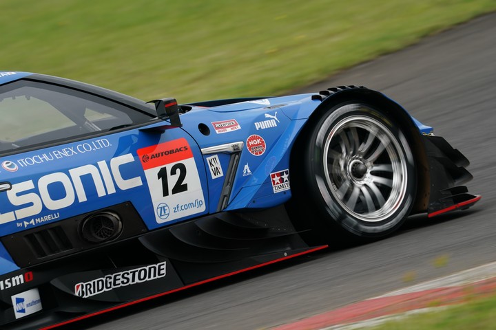 公式練習: 平峰一貴／松下信治組（カルソニックIMPUL GT-R）