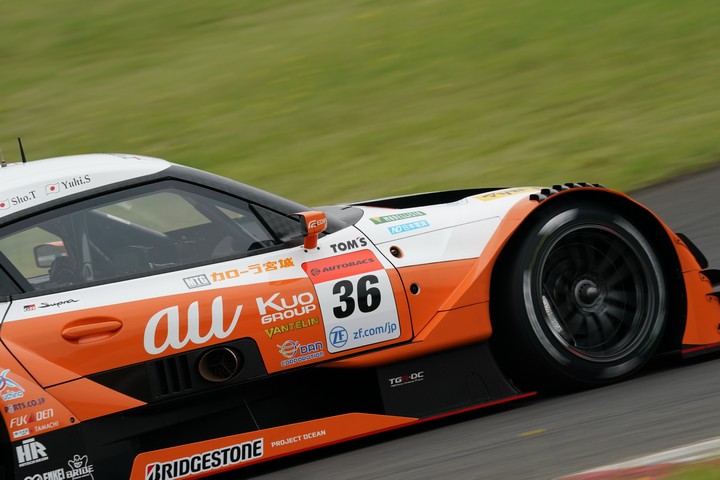 公式練習: 関口雄飛／坪井翔組（au TOM'S GR Supra）