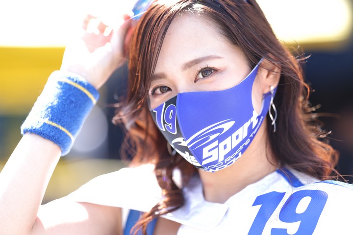 レースクイーン