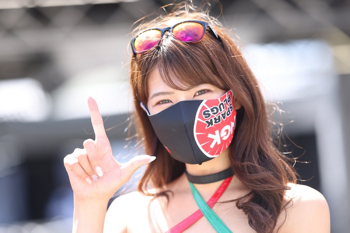 レースクイーン