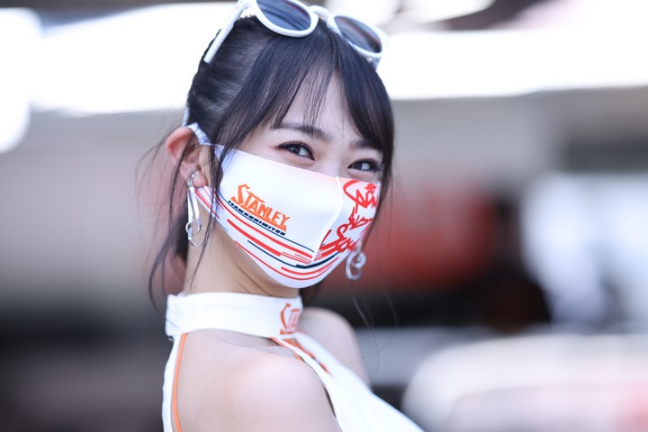 レースクイーン